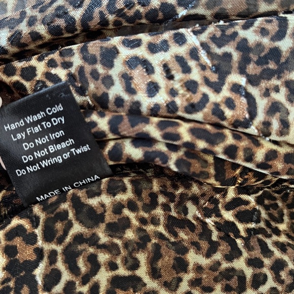 POL top - Picture 8 of 9